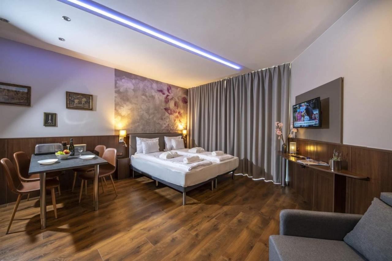 Carbona - Relax, Sissi Apartman *